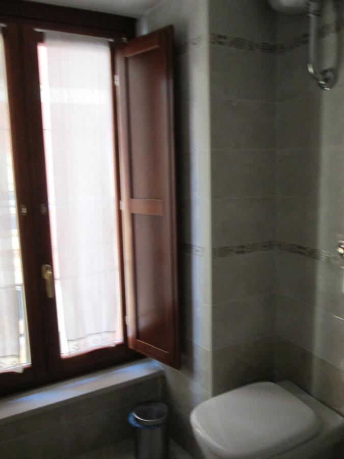 B&B Regina Margherita L'Aquila Exterior photo