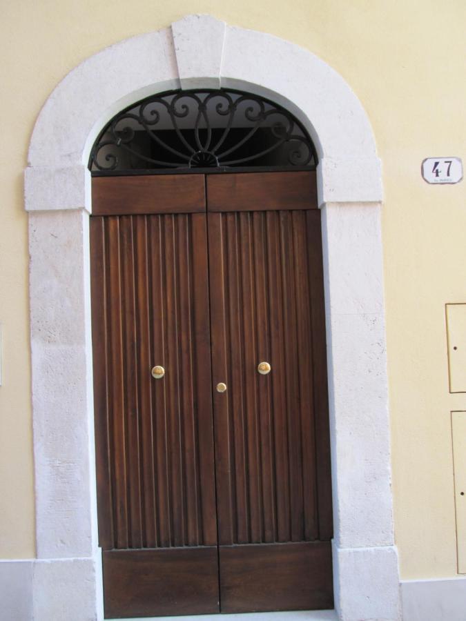 B&B Regina Margherita L'Aquila Exterior photo
