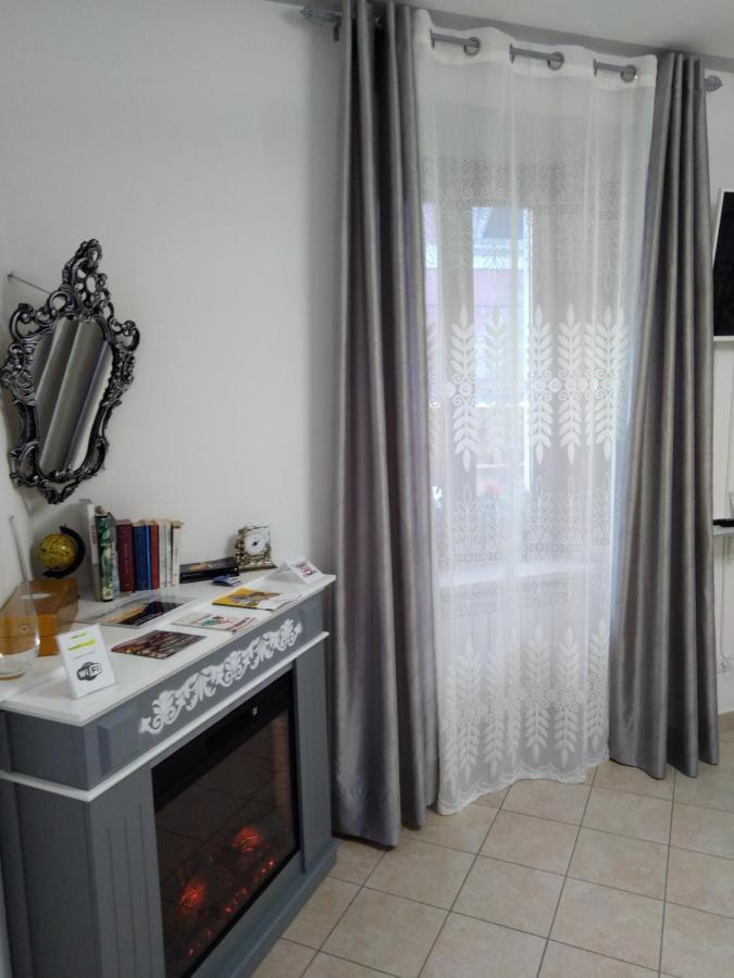 B&B Regina Margherita L'Aquila Exterior photo